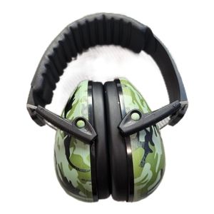 BANZ - Kids Earmuffs - Green Camo NWOT